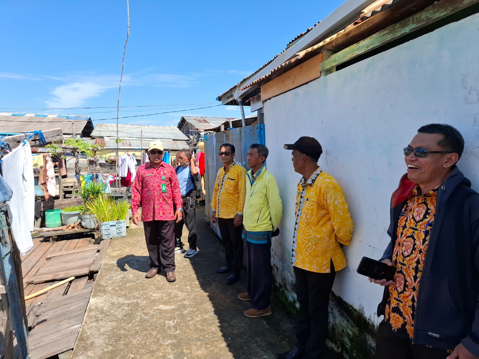 Peninjauan Lokasi Kegiatan Anggaran Dana Kelurahan (ADK) Tahun Anggaran 2026 di Kelurahan Selumit Pantai